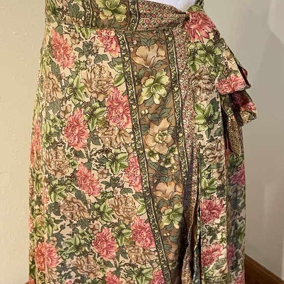 Cienna Wrap Floral Maxi Skirt - Reversible Print - Picture 2 of 7